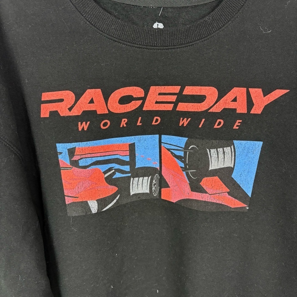 NWOT GOODIE TWO SLEEVES Black race day world wide race car fleece Sweater SZ L - Picture 7 of 9